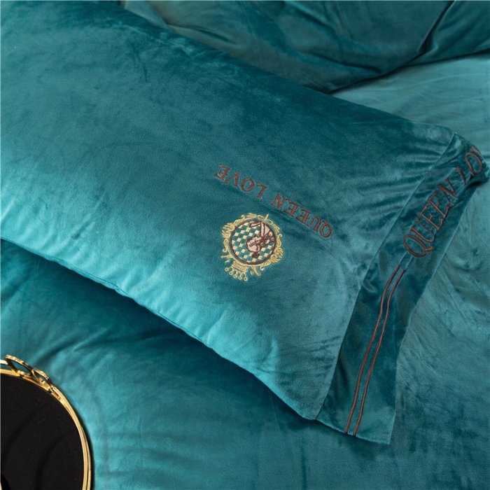 91家纺网 家纺一手货源 找家纺 （总）福丽莱 宝宝绒刺绣四件套-浪漫风情