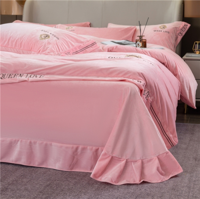 91家纺网 家纺一手货源 找家纺 福丽莱 宝宝绒刺绣四件套-浪漫风情 玉色