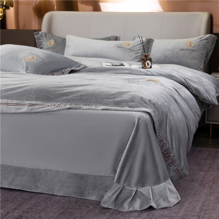 91家纺网 家纺一手货源 找家纺 福丽莱 宝宝绒刺绣四件套-浪漫风情 烟灰