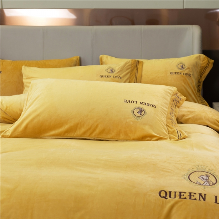 91家纺网 家纺一手货源 找家纺 福丽莱 宝宝绒刺绣四件套-浪漫风情 柠檬黄