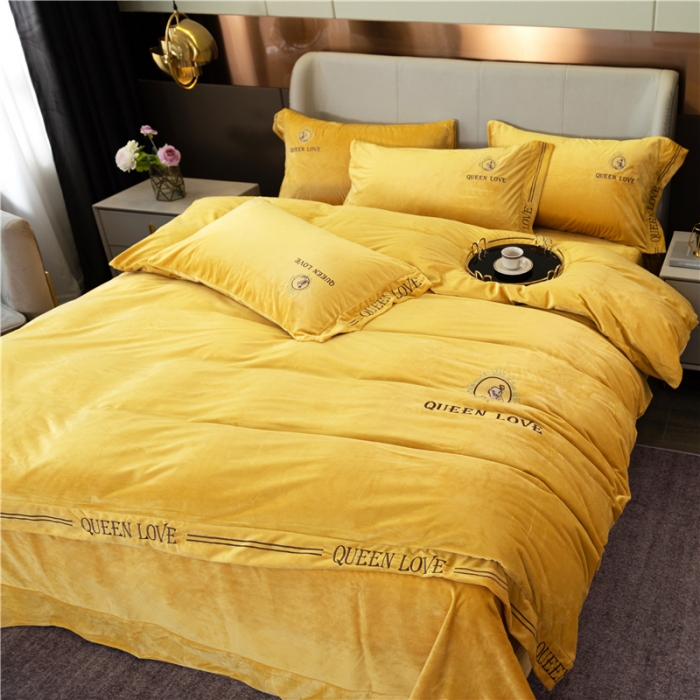 91家纺网 家纺一手货源 找家纺 福丽莱 宝宝绒刺绣四件套-浪漫风情 柠檬黄