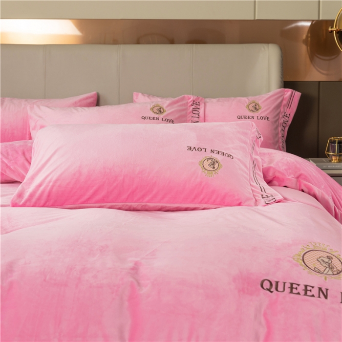 91家纺网 家纺一手货源 找家纺 福丽莱 宝宝绒刺绣四件套-浪漫风情 粉红