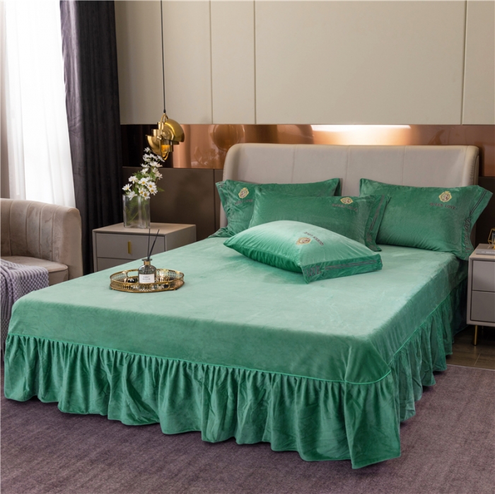 91家纺网 家纺一手货源 找家纺 福丽莱 宝宝绒刺绣四件套-浪漫风情 抹茶绿