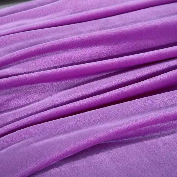 91家纺网 家纺一手货源 找家纺 新丽佳家纺 新款220克法莱绒毛毯赠品毛毯床单礼品盖毯 雪青