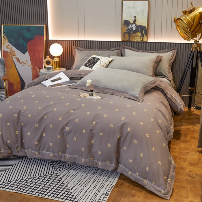 91家纺网 家纺一手货源 找家纺 杜先生2021新款230克牛奶绒拼角被边款四件套 安格斯-灰