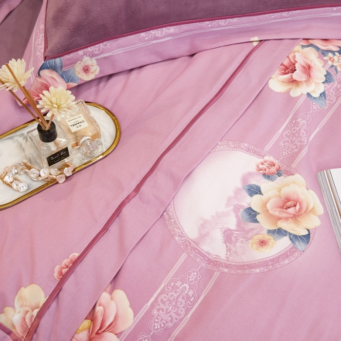 91家纺网 家纺一手货源 找家纺 杜先生2021新款230克牛奶绒拼角被边款四件套锦绣花期-粉