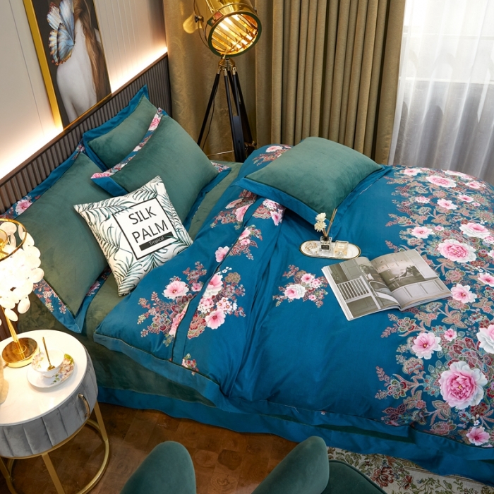 91家纺网 家纺一手货源 找家纺 杜先生2021新款230克牛奶绒拼角被边款四件套绝代年华墨绿
