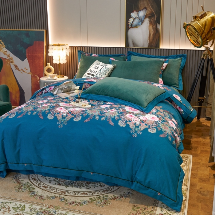 91家纺网 家纺一手货源 找家纺 杜先生2021新款230克牛奶绒拼角被边款四件套绝代年华墨绿