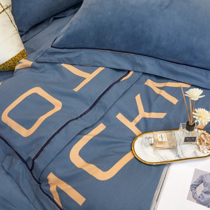 91家纺网 家纺一手货源 找家纺 杜先生 2021新款230克牛奶绒拼角被边款四件套 希文-绿