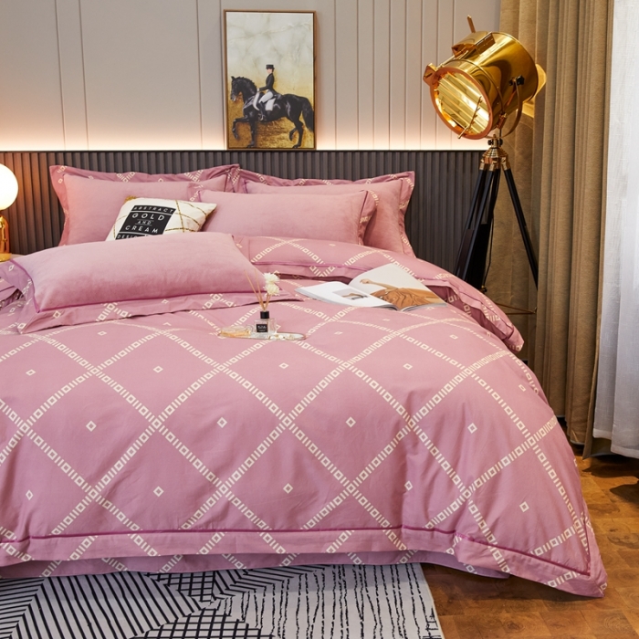 91家纺网 家纺一手货源 找家纺 杜先生 2021新款230克牛奶绒拼角被边款四件套 约克-粉