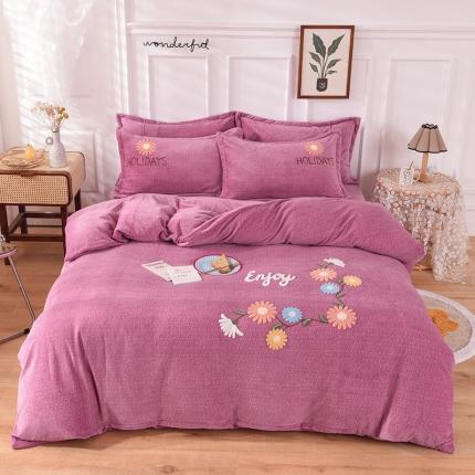 91家纺网 家纺一手货源 找家纺 青竹苑新款220克加厚牛奶绒毛巾绣花四件套花开朵朵豆沙