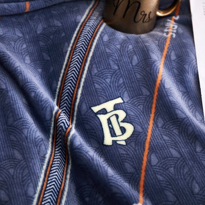 91家纺网 家纺一手货源 找家纺 2025新款印花雪貂绒毛毯沙发盖毯午睡毯子 巴黎之约-蓝