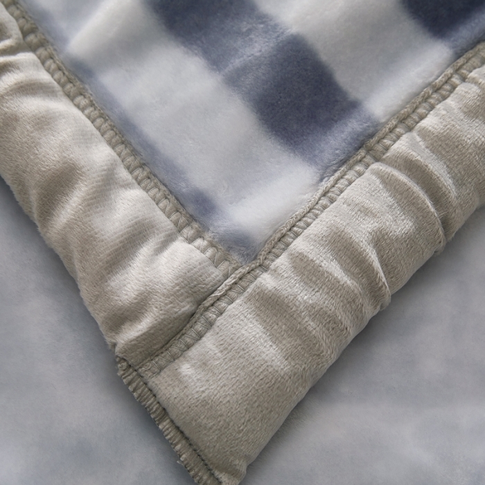 91家纺网 家纺一手货源 找家纺 新款拉舍尔毛毯4-12斤016灰色(柯基)