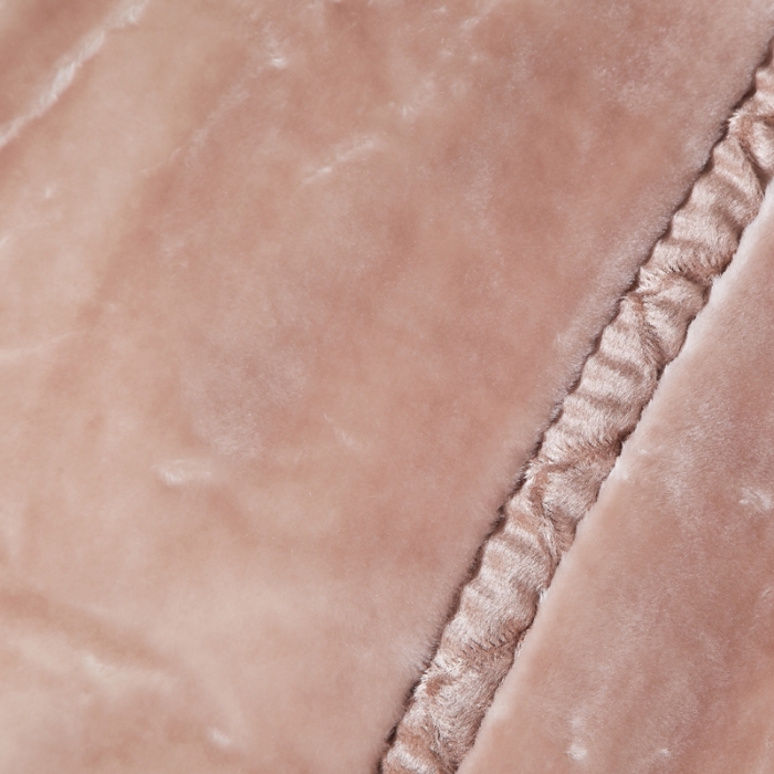 91家纺网 家纺一手货源 找家纺 新款拉舍尔毛毯4-12斤 CC-661方格