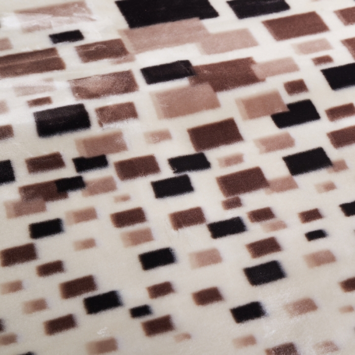 91家纺网 家纺一手货源 找家纺 新款拉舍尔毛毯4-12斤 CC-661方格