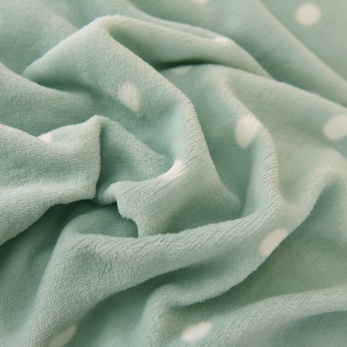 91家纺网 家纺一手货源 找家纺 绒世界 2022新款牛奶绒花边款四件套-爱心 绿-波点