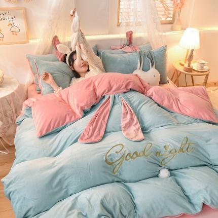 91家纺网 家纺一手货源 找家纺 （总）欧冠 2021新款水晶绒绣花兔耳四件套-萌兔