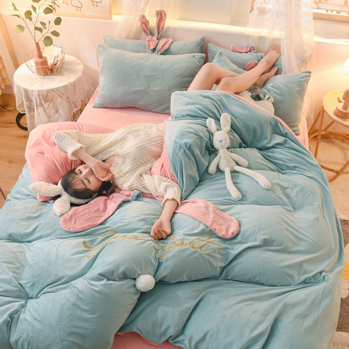 91家纺网 家纺一手货源 找家纺 欧冠 2021新款水晶绒绣花兔耳四件套-萌兔 萌兔蓝玉