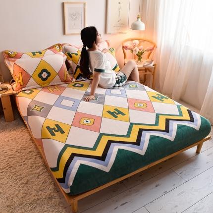 91家纺网 家纺一手货源 找家纺 （总）同田 2021年新款牛奶绒金貂绒单床笠