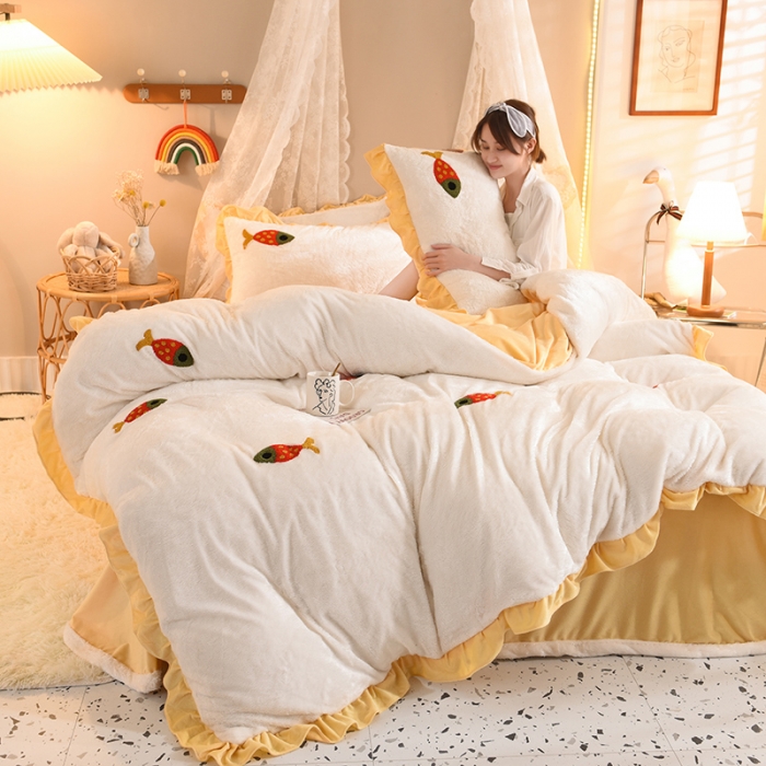 91家纺网 家纺一手货源 找家纺 欧冠 2021新款INS韩式公主兔兔绒四件套 小鱼