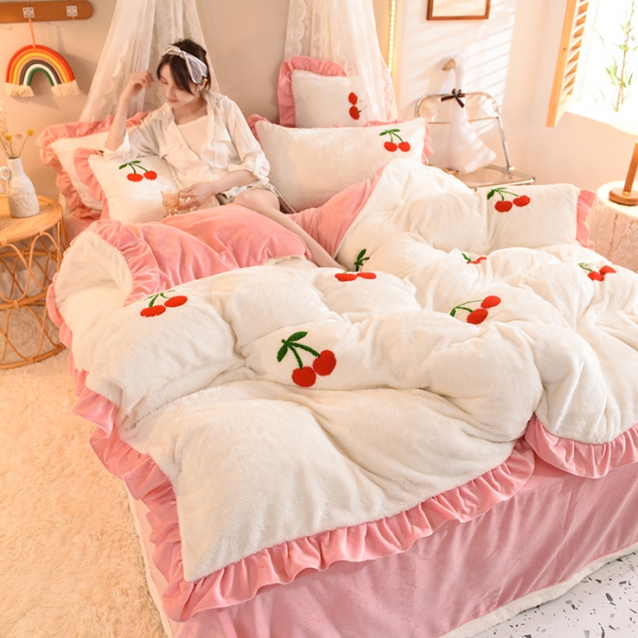 91家纺网 家纺一手货源 找家纺 欧冠 2021新款INS韩式公主兔兔绒四件套 樱桃