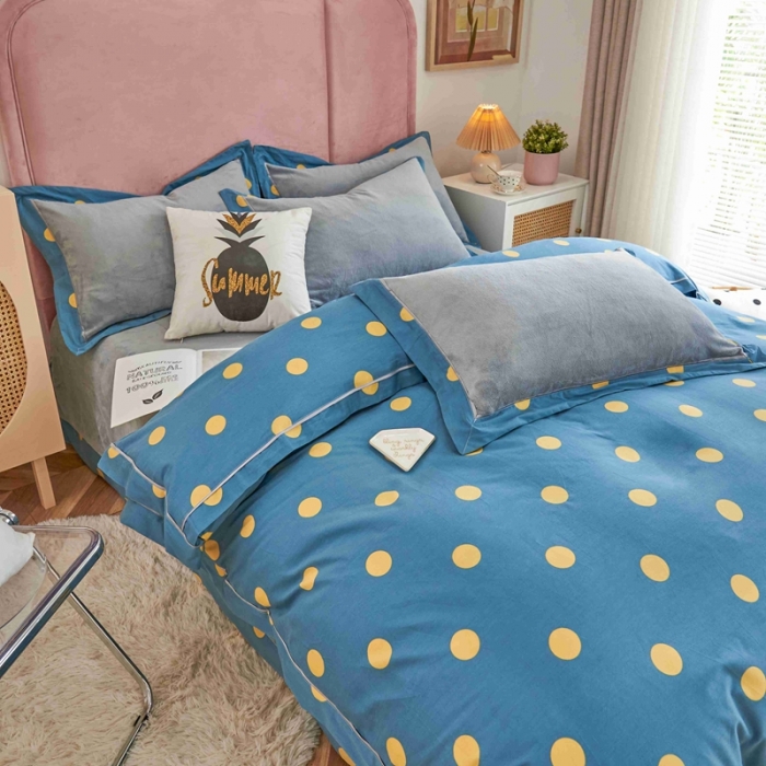 91家纺网 家纺一手货源 找家纺 杜先生 2021新款拼角被边款澳绒牛奶绒四件套 波点时尚-蓝