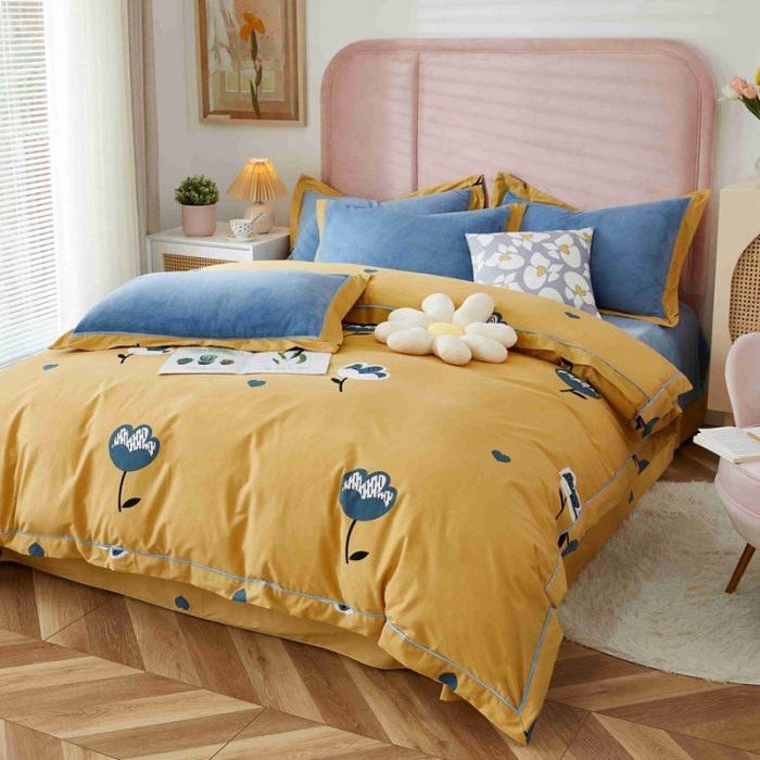 91家纺网 家纺一手货源 找家纺 杜先生 2021新款拼角被边款澳绒牛奶绒四件套 朵薇-黄