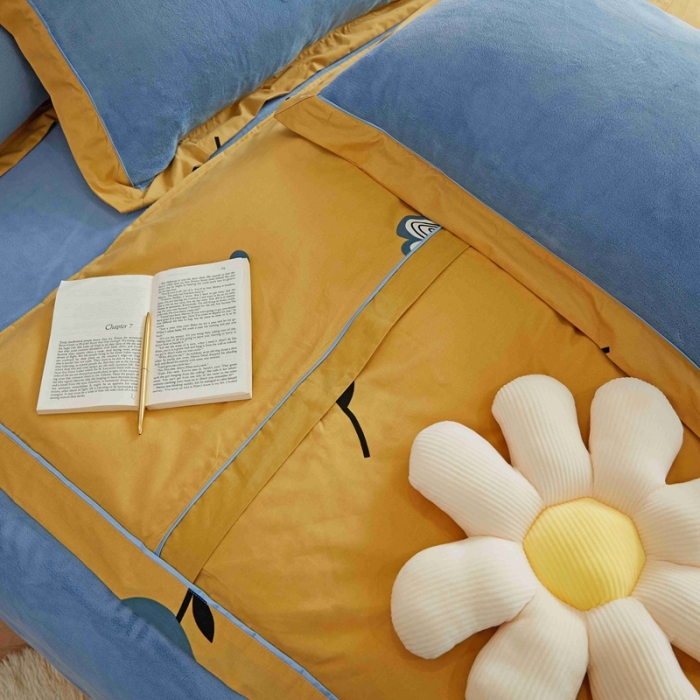 91家纺网 家纺一手货源 找家纺 杜先生 2021新款拼角被边款澳绒牛奶绒四件套 朵薇-黄