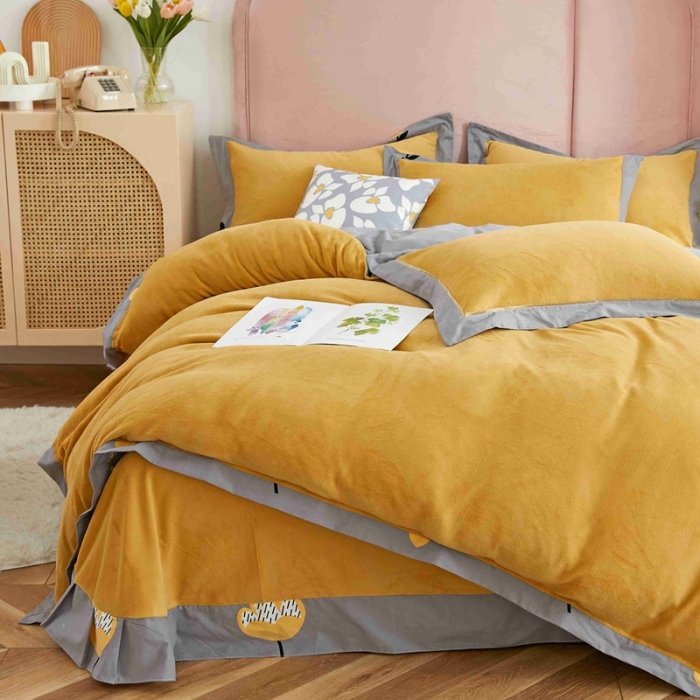 91家纺网 家纺一手货源 找家纺 杜先生 2021新款拼角被边款澳绒牛奶绒四件套 朵薇-灰