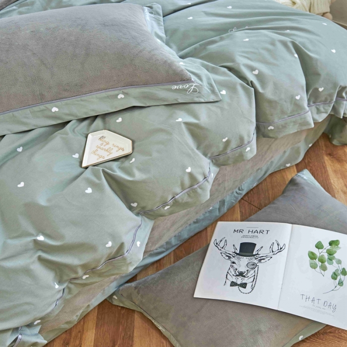 91家纺网 家纺一手货源 找家纺 杜先生 2021新款拼角被边款澳绒牛奶绒四件套 小爱心-绿