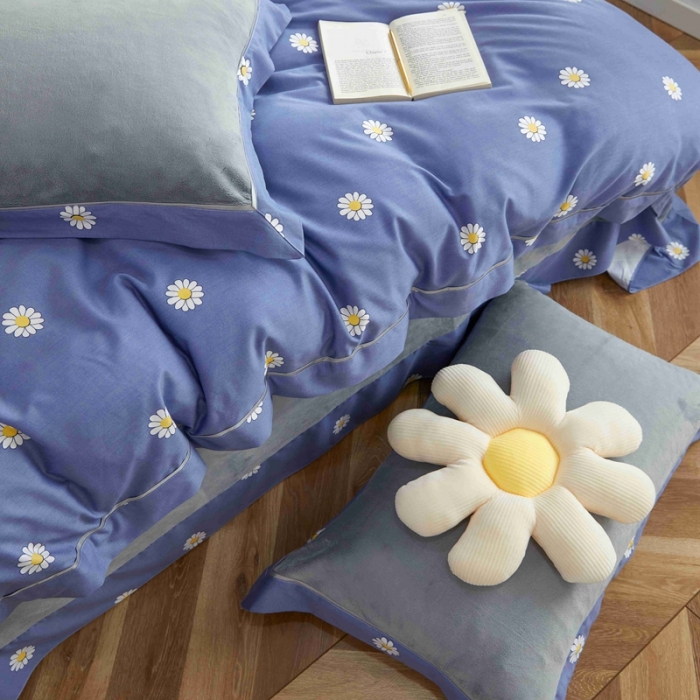 91家纺网 家纺一手货源 找家纺 杜先生 2021新款拼角被边款澳绒牛奶绒四件套 小雏菊-蓝