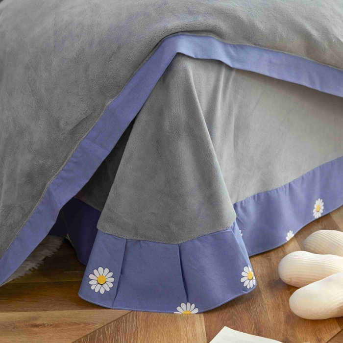 91家纺网 家纺一手货源 找家纺 杜先生 2021新款拼角被边款澳绒牛奶绒四件套 小雏菊-蓝