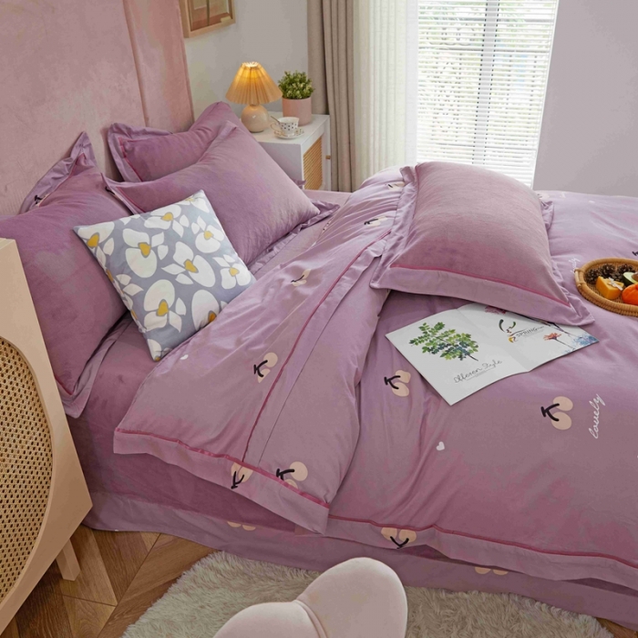 91家纺网 家纺一手货源 找家纺 杜先生 2021新款拼角被边款澳绒牛奶绒四件套 小樱桃-豆沙