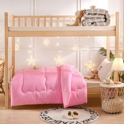 91家纺网 家纺一手货源 找家纺 （总）U被家纺 2021新款磨毛压花冬被（上下铺图）