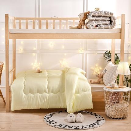 91家纺网 家纺一手货源 找家纺 （总）U被家纺 2021新款磨毛压花冬被（上下铺图）