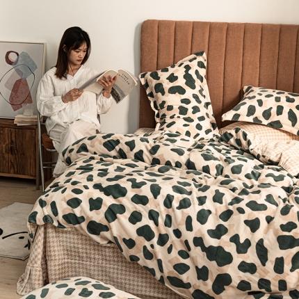 佳梦家纺 2021新款牛奶绒印花四件套 豹纹点点