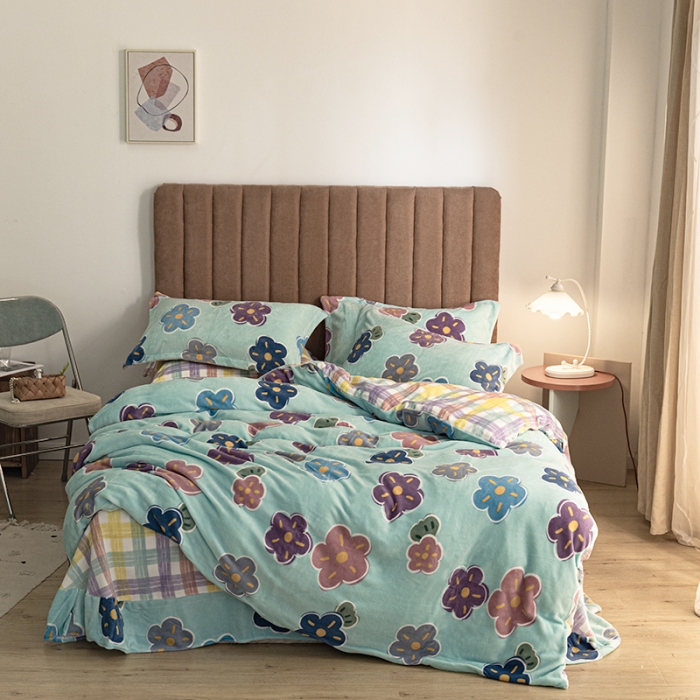 91家纺网 家纺一手货源 找家纺 佳梦家纺 2021新款牛奶绒印花四件套 绿篱