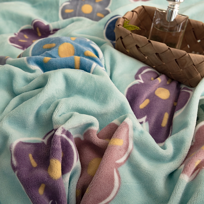 91家纺网 家纺一手货源 找家纺 佳梦家纺 2021新款牛奶绒印花四件套 绿篱