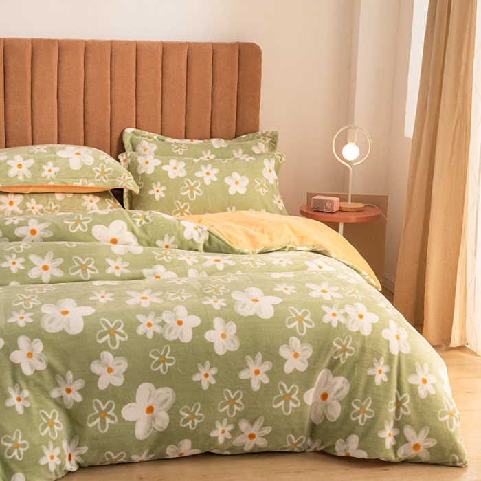 91家纺网 家纺一手货源 找家纺 佳梦家纺 2021新款牛奶绒印花四件套 清野