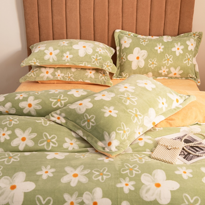 91家纺网 家纺一手货源 找家纺 佳梦家纺 2021新款牛奶绒印花四件套 清野