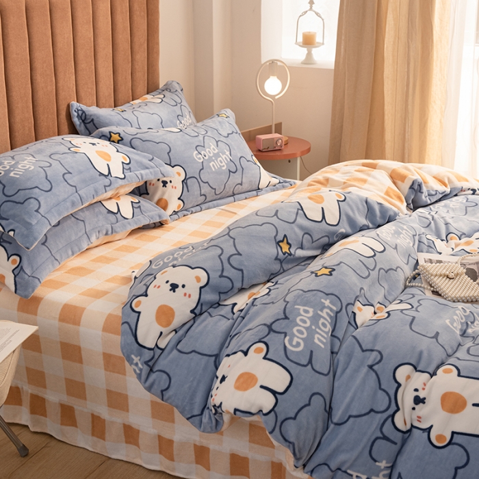 91家纺网 家纺一手货源 找家纺 佳梦家纺 2021新款牛奶绒印花四件套 晚安熊