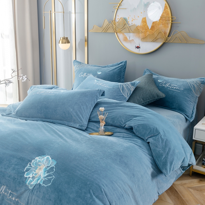 91家纺网 家纺一手货源 找家纺 （总）佳梦家纺 2021新款婴儿绒刺绣款四件套