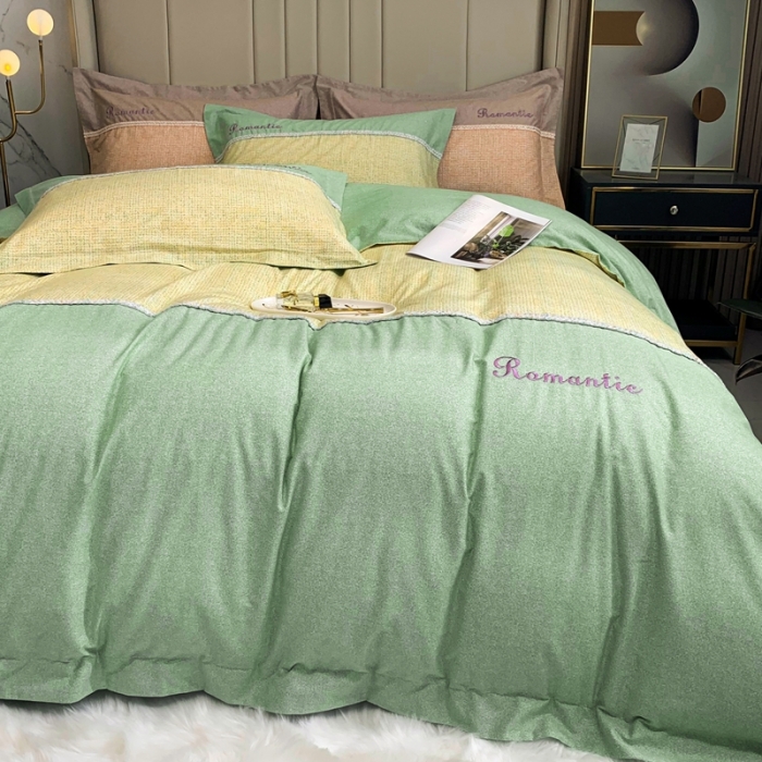 91家纺网 家纺一手货源 找家纺 榻尚家居新款80长绒棉贡缎磨毛小香风全棉加厚磨毛四件套 浅绿