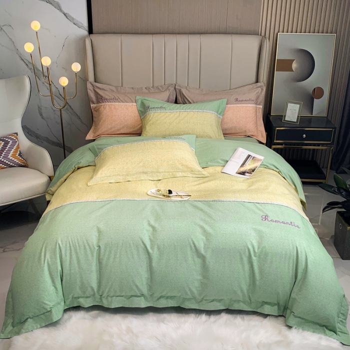 91家纺网 家纺一手货源 找家纺 榻尚家居新款80长绒棉贡缎磨毛小香风全棉加厚磨毛四件套 浅绿