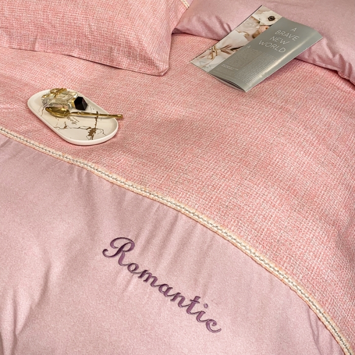 91家纺网 家纺一手货源 找家纺 榻尚家居新款80长绒棉贡缎磨毛小香风全棉加厚磨毛四件套 玉色