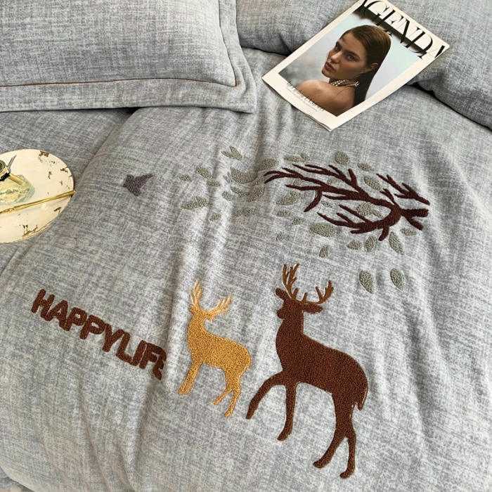 91家纺网 家纺一手货源 找家纺 榻尚2021新款高克重婴肤绒牛奶绒毛巾绣高端四件套 灰色小鹿