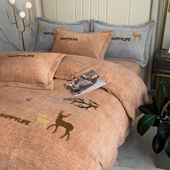 91家纺网 家纺一手货源 找家纺 榻尚2021新款高克重婴肤绒牛奶绒毛巾绣高端四件套 咖色小鹿