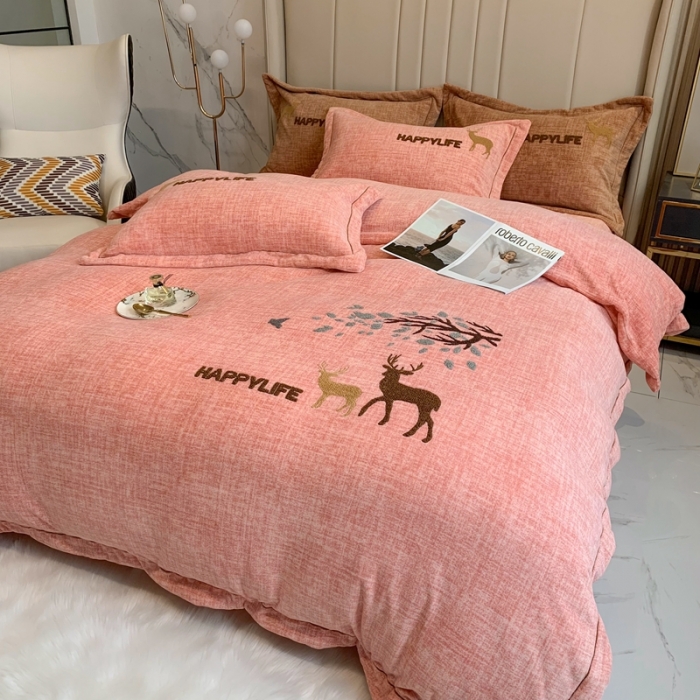 91家纺网 家纺一手货源 找家纺 榻尚2021新款高克重婴肤绒牛奶绒毛巾绣高端四件套 橘色小鹿