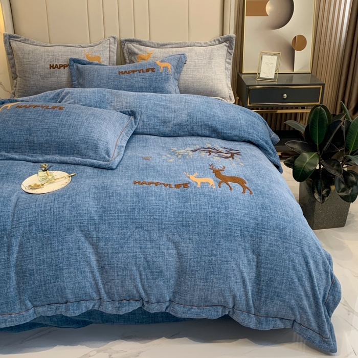 91家纺网 家纺一手货源 找家纺 榻尚2021新款高克重婴肤绒牛奶绒毛巾绣高端四件套 蓝色小鹿