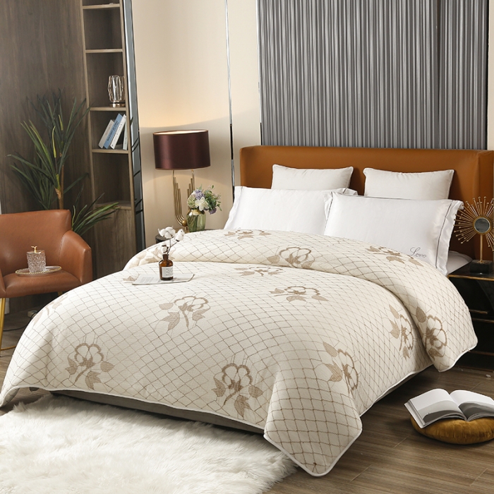 91家纺网 家纺一手货源 找家纺 棉造家居 钻石网提花网纱新疆棉花被200条起订白色100%